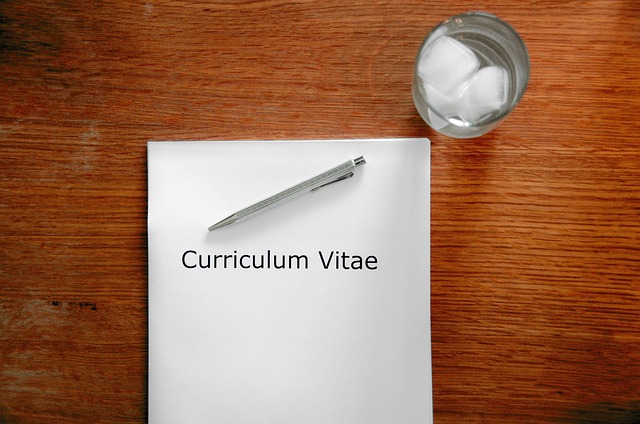 https://www.jyotishgram.com/blog/struggling-in-interviews-5-vastu-tips-for-career-success/