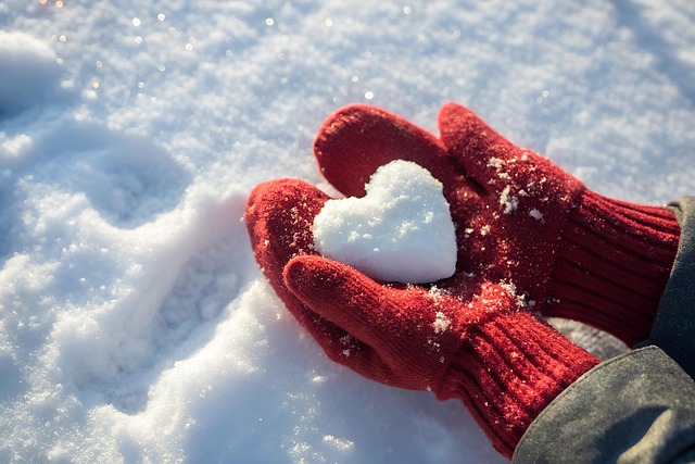 https://www.jyotishgram.com/blog/is-your-crush-into-you-5-cosmic-signs-to-know/